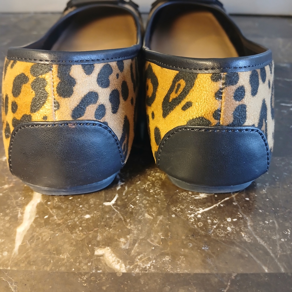 Christian Siriano Leopard Print Flats with Gold Buckle - Picture 9 of 11